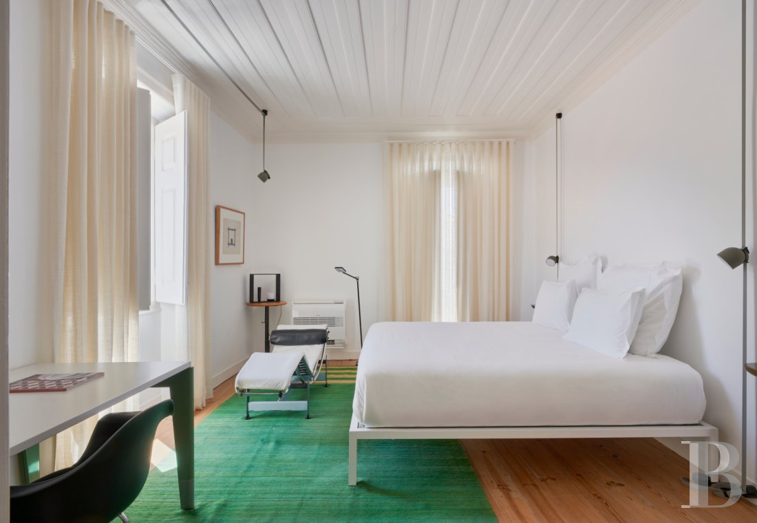 An old house renovated in contemporary design style in Alcácer do Sal, in the Alentejo region  - photo  n°24